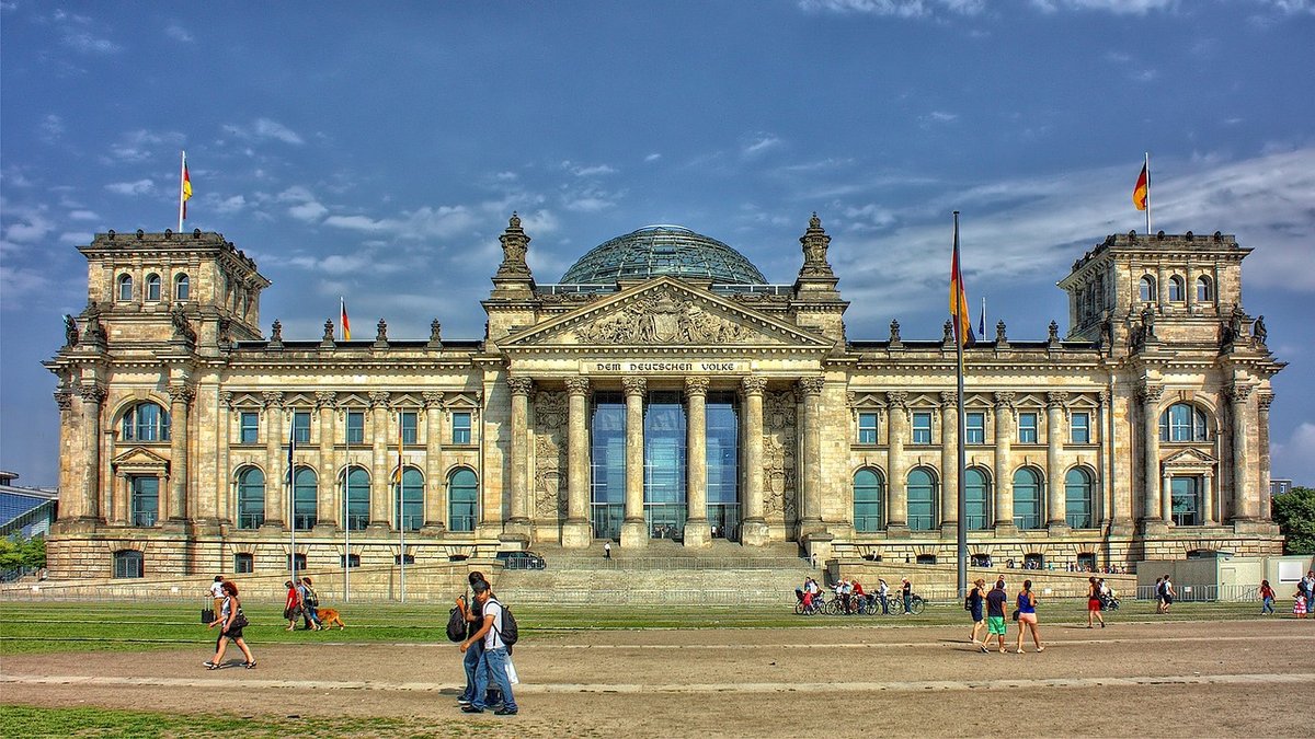 Reichstag Berlin - Dolmetscher, Konferenzdolmetscher, Simultandolmetscher für Veranstaltungen in Berlin.
